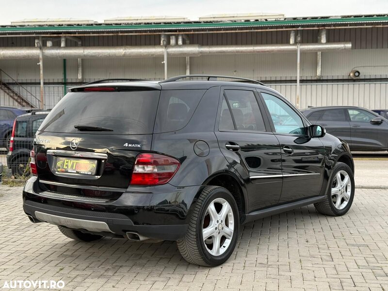 Mercedes-Benz ML 320