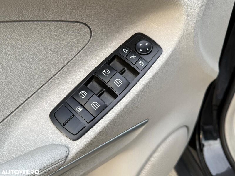 Mercedes-Benz ML 320