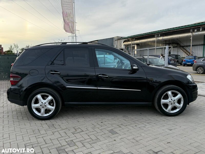 Mercedes-Benz ML 320